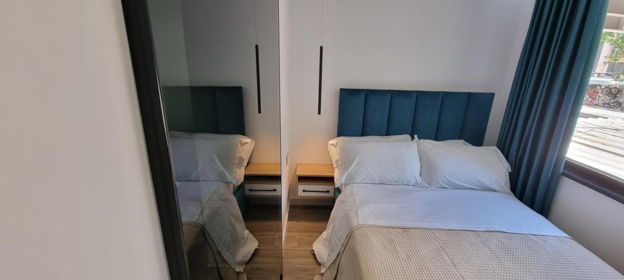 Deluxe Apartment Bllok Tirana Exterior photo